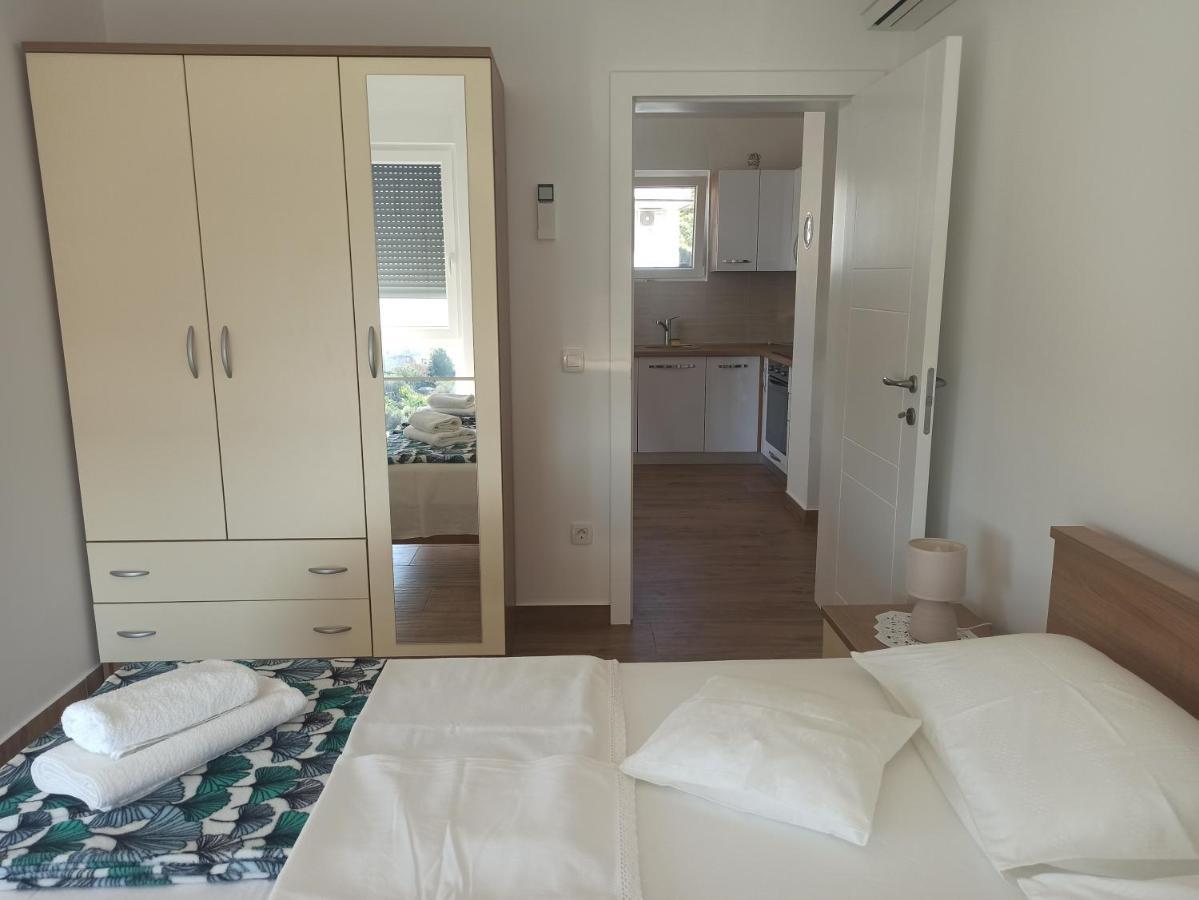 Apartment Bolanca Primosten Ngoại thất bức ảnh
