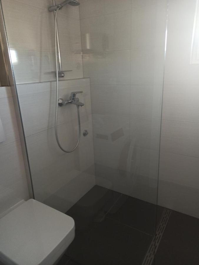 Apartment Bolanca Primosten Ngoại thất bức ảnh