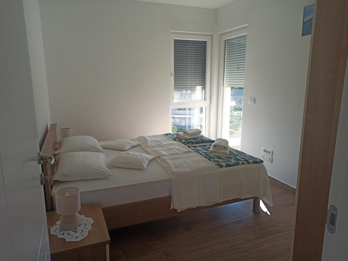 Apartment Bolanca Primosten Ngoại thất bức ảnh
